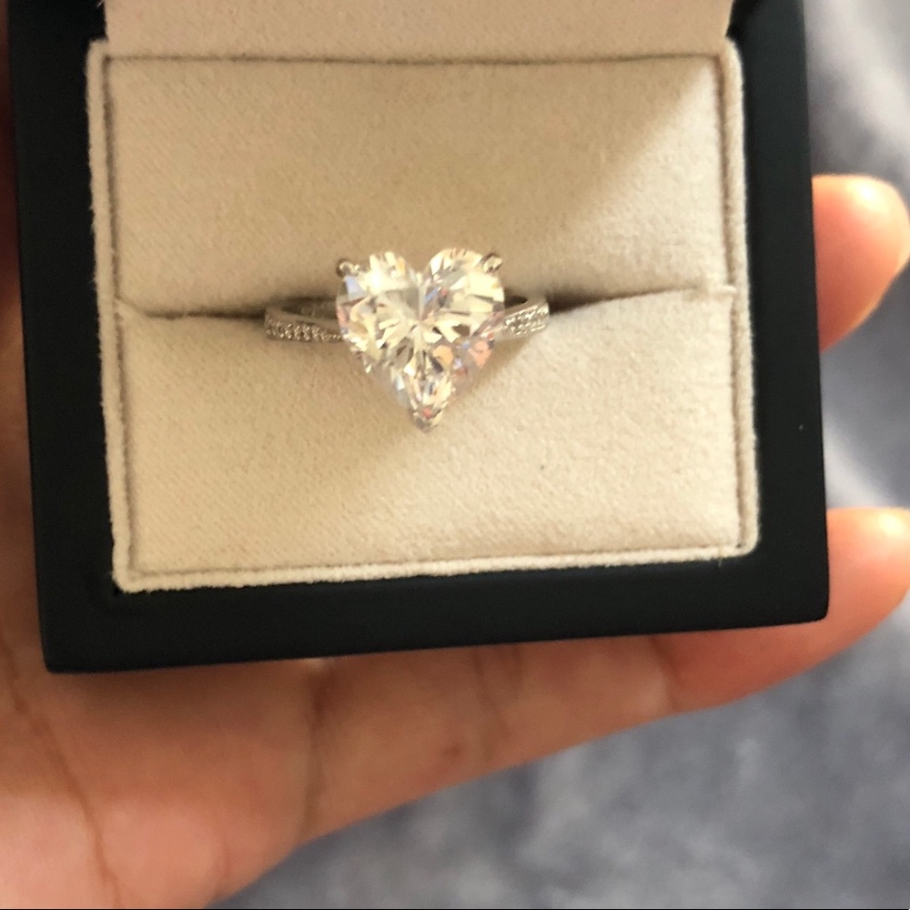 Sweet Heart in 925 Sterling Silver Ring